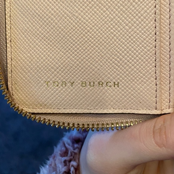 Tory Burch Wallet/Wristlet - Picture 4 of 6